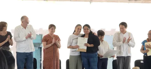   Autoridades conmemoraron el 107 aniversario luctuoso de Emiliano Zapata en Morelos, destacando entrega de tierras y el papel de las mujeres en el campo.