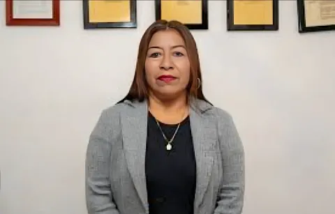 El Ayuntamiento de Tlalnepantla informó que la síndica Reyna Lagos asumió funciones como alcaldesa de manera temporal.