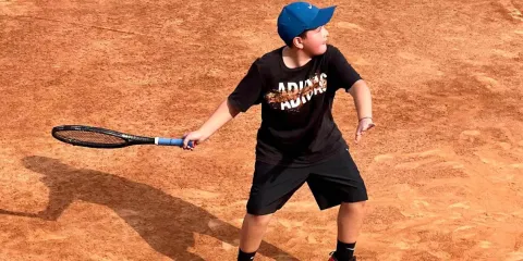 Iker Aroca, talento morelense, seleccionado por la Rafa Nadal Academy