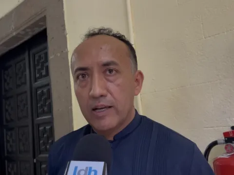   El director del IEBEM aseguró que está dispuesto a comparecer ante el Congreso de Morelos para informar avances en infraestructura educativa.