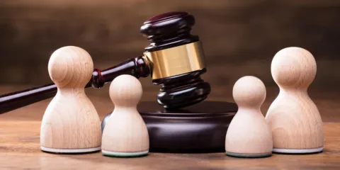 ¿Por qué el mínimo vital en un juicio familiar es clave para una vida digna?