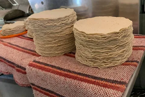 El precio de la tortilla en Morelos no aumentará por ahora y se mantendrá en 28 pesos el kilo.