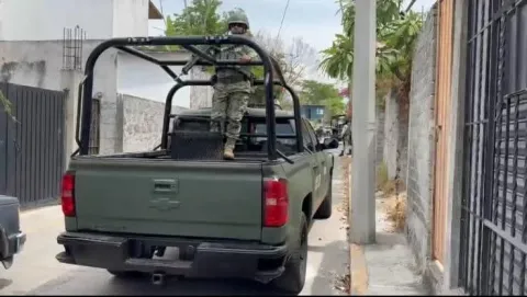Cuatro hombres fueron asesinados en dos ataques armados ocurridos en Acatlipa y la colonia Azteca de Temixco. La Fiscalía de Morelos ya investiga los homicidios.