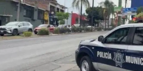 Violento asalto en Cuernavaca: motociclistas armados roban 110 mil pesos