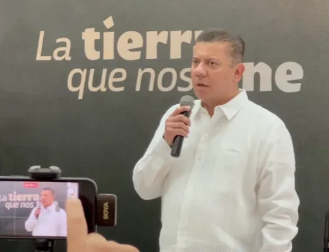 Javier Bolaños Aguilar renunció a la Ceagua para buscar participar en el proceso interno de Morena rumbo a las elecciones de 2027 en Cuernavaca.