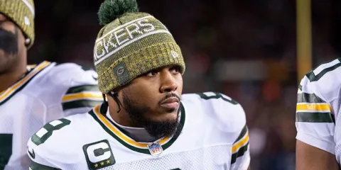Josh Jacobs, corredor de los Packers, arrestado por cargos de violencia doméstica
