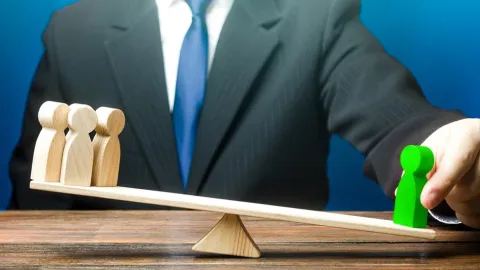 Cabildo de Cuernavaca aprueba reforma contra la reelección y el nepotismo electoral, además de acciones en bienestar animal y regulación económica.