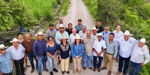 Morelos rehabilita 542 km de caminos de saca cosecha en 23 municipios
