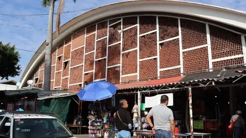 Rehabilitación del Mercado Adolfo López Mateos corresponde al Gobierno de Morelos: José Luis Urióstegui