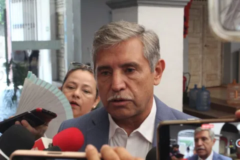 cortesía 