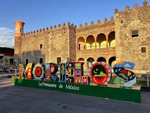 Cortesía