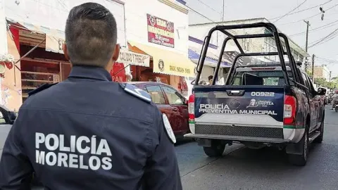 Estudiantes y ciudadanos se manifestaron en Cuautla para exigir justicia por Claudia Tacoronte y mayor seguridad en escuelas y rutas estudiantiles.