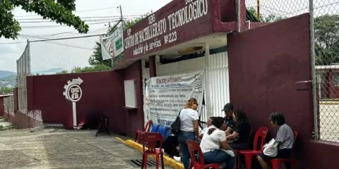 •	El paro de maestros homologados