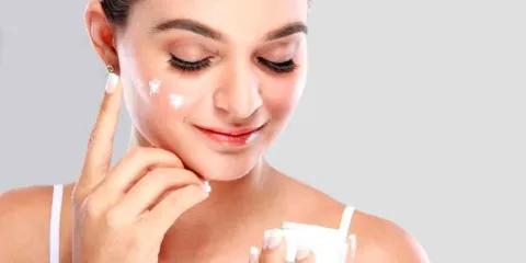 ¿Los cosméticos con leche cuidan mejor la piel? Esto debes saber
