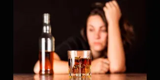 Inyecciones para bajar de peso podrían disminuir el consumo de alcohol