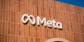 Millonaria sanción a redes sociales en EU