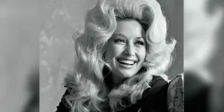 Muere Dolly Parton a los 80 años: adiós a la reina del country