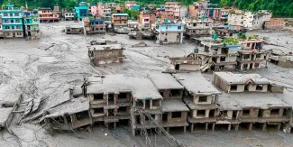 Qué causó el colapso glaciar que dejó más de 350 muertos 