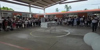 Rinden homenaje al pequeño José en su escuela primaria