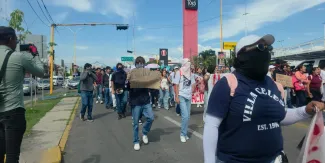 Marchan en Cuautla estudiantes 