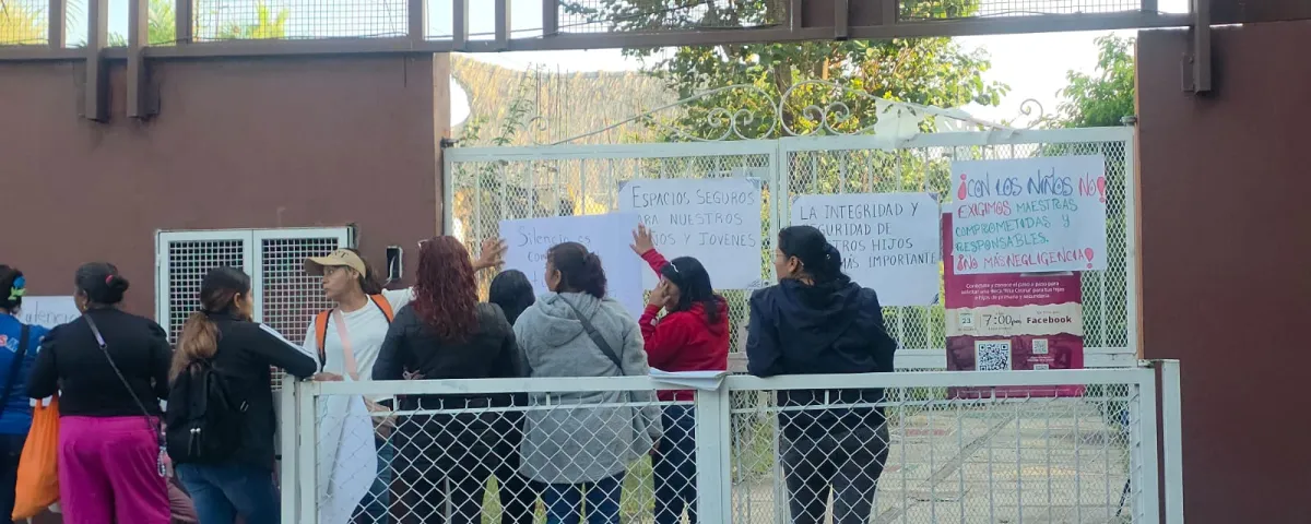 Protesta en Cuautla por irregularidades educativas 
