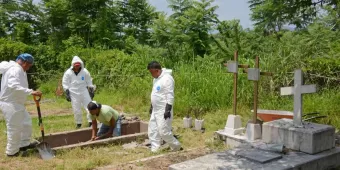 Comienzan trabajos de exhumación en la zona cero del panteón Jardines de la Paz