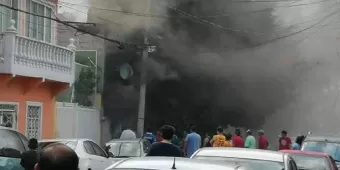 Explosión de pirotecnia en Tlalnepantla deja tres heridos y personas con crisis nerviosas