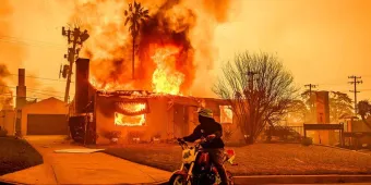 Tormentas de fuego azotan el condado de Los Angeles